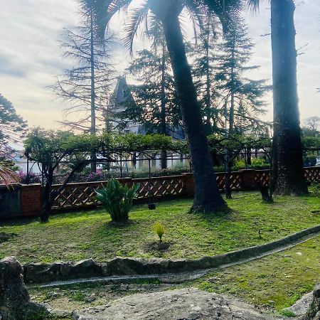 Appartamento Nel Parco Sanremo Exterior photo